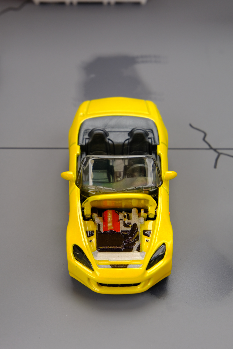 Illustration for article titled Hood Rich: Matchbox 50th Anniversary Superfast Honda S2000 (and Range Rover LWB)